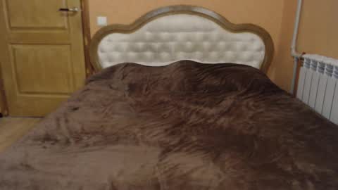 Candy online show from 12-03-25, 12:03