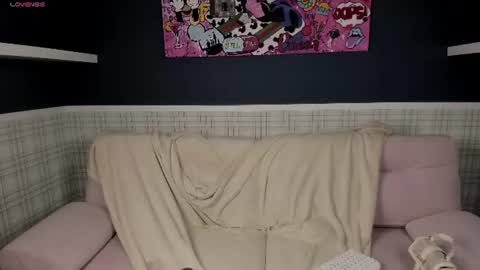 Candy online show from 06-15-26, 10:06