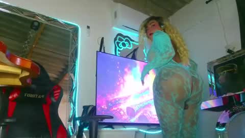 candy_aass online show from 06-11-26, 09:24