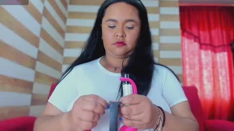 Candy  Brown online show from 10-21-25, 12:39