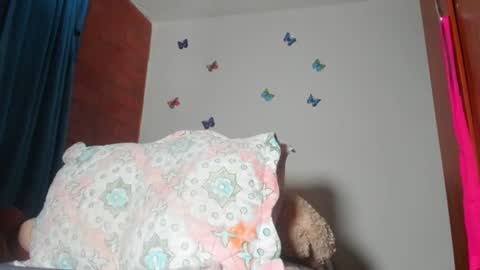 Candy  Brown online show from 06-24-26, 01:37