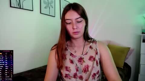 Snapshot of candy_canee chatting on 11-06-25, 01:17 online show from 11-06-25, 01:17