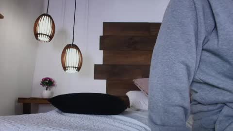 Snapshot of candy_feett chatting on 05-16-26, 12:15 Jolie online show from 05-16-26, 12:15