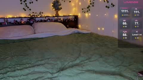 Snapshot of candy_flosse chatting on 02-12-26, 08:20 candy_flosse online show from 02-12-26, 08:20