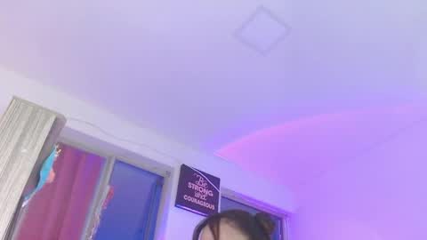 candy_giuliana21 online show from 05-01-26, 01:54