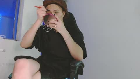 candy_giuliana21 online show from 05-15-26, 12:17