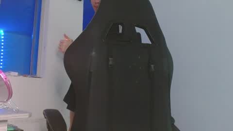 candy_giuliana21 online show from 06-24-26, 02:10