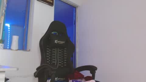 candy_giuliana21 online show from 07-16-26, 01:44