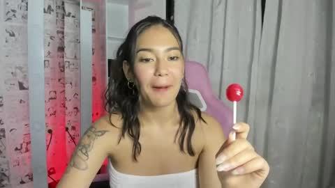 Snapshot of candy_hes chatting on 12-04-24, 11:57 Nickol online show from 12-04-24, 11:57