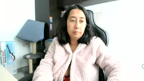 Snapshot of candy_love125 chatting on 06-15-26, 07:38 Persefone online show from 06-15-26, 07:38