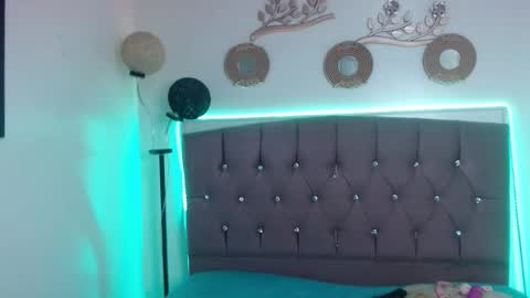 Candy online show from 11-30-25, 07:07