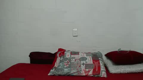 Snapshot of candy_mature_ chatting on 10-28-25, 11:51 candy online show from 10-28-25, 11:51