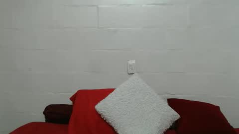 Snapshot of candy_mature_ chatting on 10-30-25, 11:16 candy online show from 10-30-25, 11:16