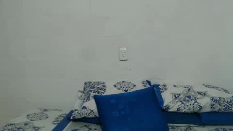 Snapshot of candy_mature_ chatting on 11-13-25, 10:52 candy online show from 11-13-25, 10:52