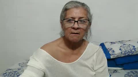 Snapshot of candy_mature_ chatting on 11-16-25, 10:26 candy online show from 11-16-25, 10:26