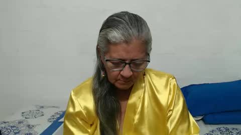 Snapshot of candy_mature_ chatting on 11-22-25, 12:20 candy online show from 11-22-25, 12:20