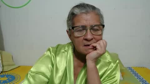 Snapshot of candy_mature_ chatting on 02-08-26, 01:09 candy online show from 02-08-26, 01:09