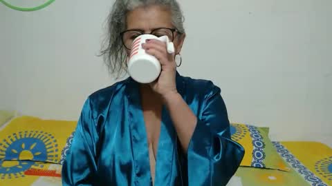 Snapshot of candy_mature_ chatting on 02-12-26, 10:38 candy online show from 02-12-26, 10:38