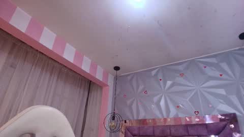 Ania online show from 10-04-25, 11:08