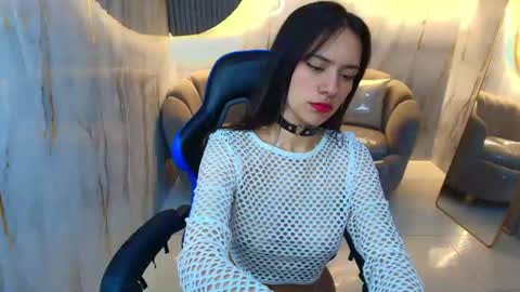 Candy  online show from 07-16-26, 03:12