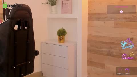 Snapshot of candy_summer28_ chatting on 03-14-26, 07:52 CANDY online show from 03-14-26, 07:52