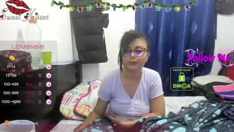 Snapshot of candy_val chatting on 01-04-25, 05:37 candy_val online show from 01-04-25, 05:37
