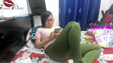 Snapshot of candy_val chatting on 01-19-25, 05:37 candy_val online show from 01-19-25, 05:37