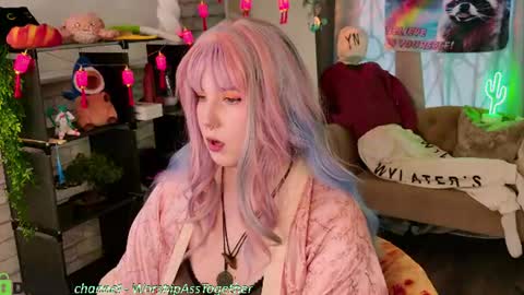 Mary online show from 06-25-26, 01:27