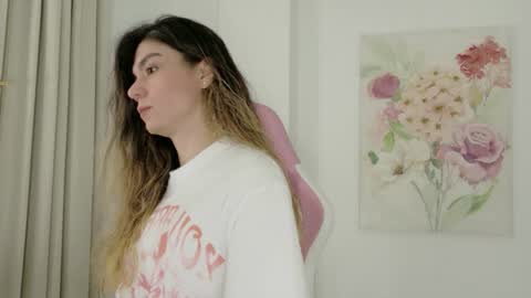 sara ivonne online show from 07-27-26, 01:34