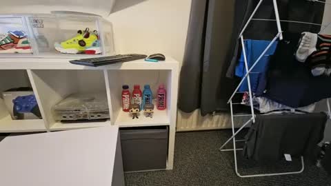 Snapshot of candyboy666 chatting on 12-01-24, 04:29 Candy Boy online show from 12-01-24, 04:29