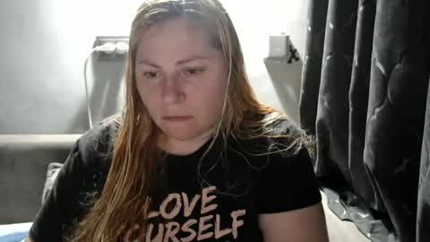 Laura online show from 02-15-25, 08:01