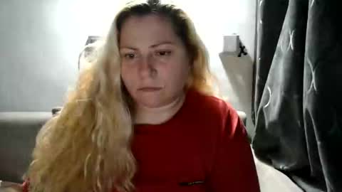 Laura online show from 02-23-25, 07:17