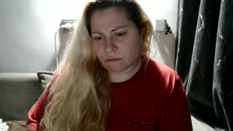 Laura online show from 02-23-25, 10:20