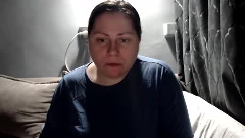 Laura online show from 04-29-26, 06:36