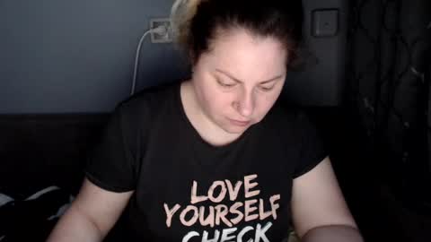 Laura online show from 06-28-26, 01:28