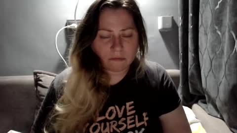 Laura online show from 07-28-26, 07:39