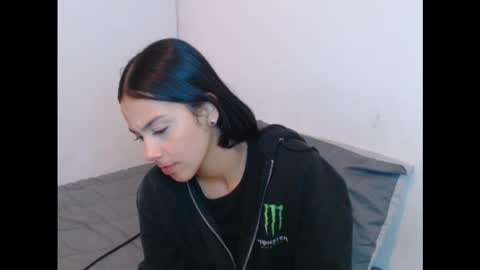 Sara online show from 12-02-25, 05:02