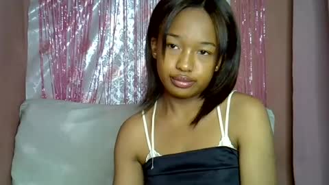 candyh0 online show from 07-18-26, 06:50