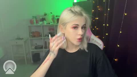 You can call me HH online show from 10-22-25, 08:08