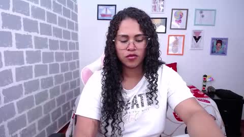 Snapshot of candyhot_sex chatting on 02-11-25, 02:03 Karen online show from 02-11-25, 02:03