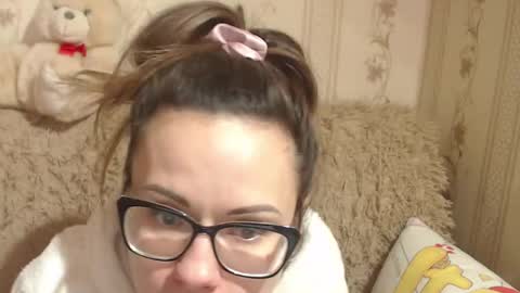 Snapshot of candylady136 chatting on 02-19-25, 10:56 say meow and send tip  online show from 02-19-25, 10:56