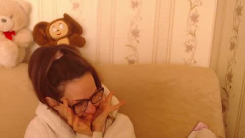 Snapshot of candylady136 chatting on 03-05-25, 10:33 say meow and send tip  online show from 03-05-25, 10:33