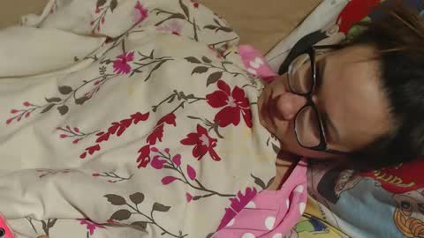 Snapshot of candylady136 chatting on 03-10-25, 01:45 say meow and send tip  online show from 03-10-25, 01:45