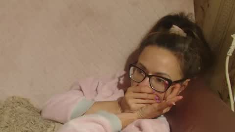 Snapshot of candylady136 chatting on 10-18-25, 11:00 say meow and send tip  online show from 10-18-25, 11:00