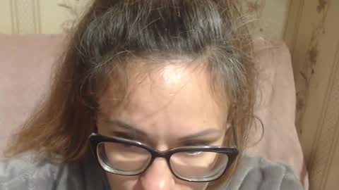 say meow and send tip  online show from 11-17-25, 01:06