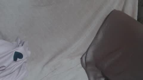 say meow and send tip  online show from 01-19-26, 07:23