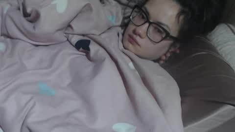 say meow and send tip  online show from 02-20-26, 02:52