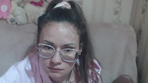 say meow and send tip  online show from 04-01-26, 10:16