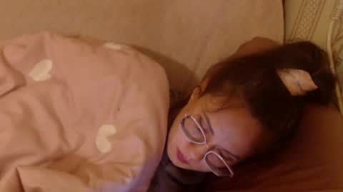 say meow and send tip  online show from 04-30-26, 12:17