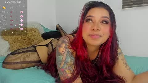 Snapshot of candyr0se_ chatting on 12-22-24, 08:36 candyr0se_ online show from 12-22-24, 08:36